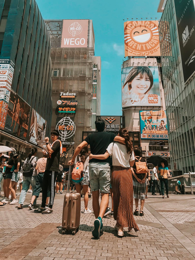 Đan Lê: Từng là ca sĩ, trở thành MC dự báo thời tiết đời đầu của VTV và cuộc hôn nhân với mối tình đầu - Đạo diễn Khải Anh - Ảnh 12. Đan Lê: Từng là ca sĩ, trở thành MC dự báo thời tiết đời đầu của VTV và cuộc hôn nhân với mối tình đầu - Đạo diễn Khải Anh - Ảnh 12.