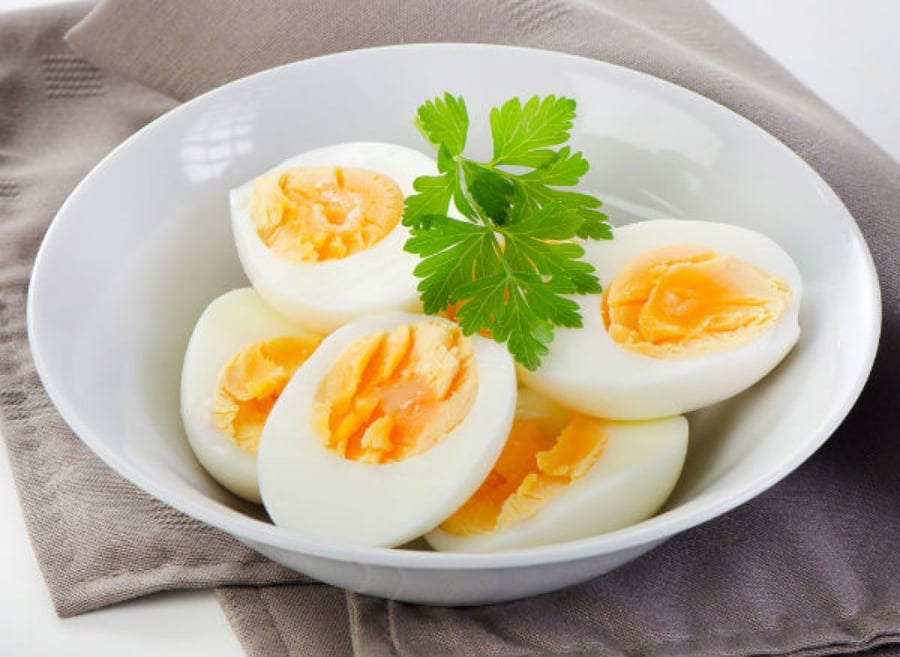 Trứng là một trong những món ăn được nhiều người ưa chuộng với sự tiện lợi, dễ chế biến và hương vị ngon lành.
